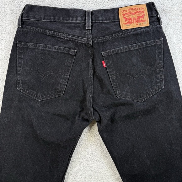 Levis 505 Jeans Mens 32x32 (Fit 30x32) Black Denim Regular Fit Straight Cowboy - Picture 1 of 8